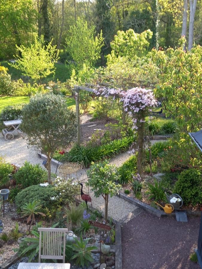 Les Muscaris Bed & Breakfast Le Minihic-sur-Rance Exterior photo